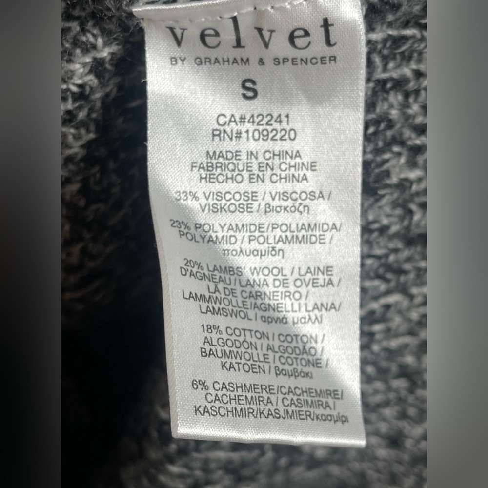 velvet Graham & Spencer | Marled One Button Wool Cashmere Blend Front Sweater - Picture 4 of 7
